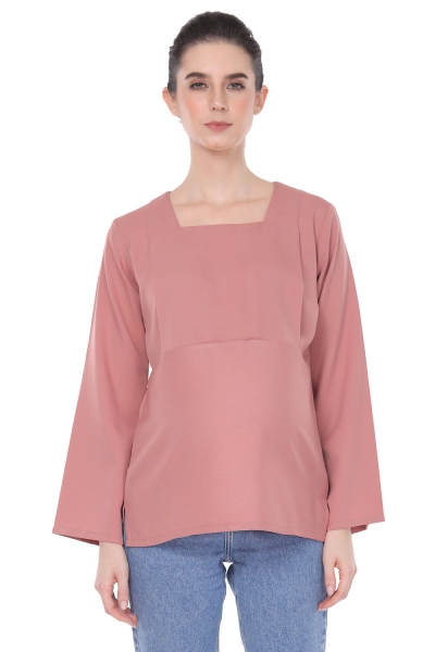 Marry Blouse in Peach